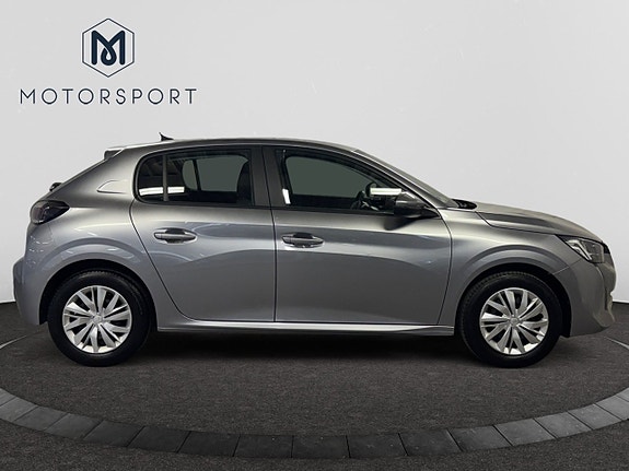 Peugeot 208 9 of 22