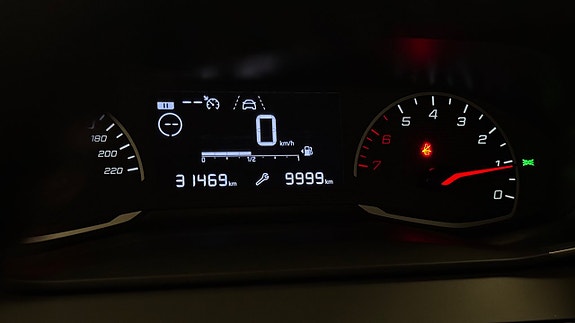 Peugeot 208 16 of 22