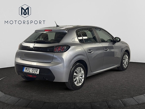 Peugeot 208 8 of 22