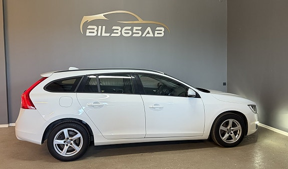 Volvo V60 10 of 18