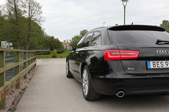 Audi A6 4 of 14