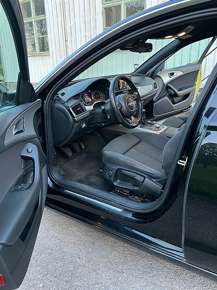 Audi A6 11 of 14