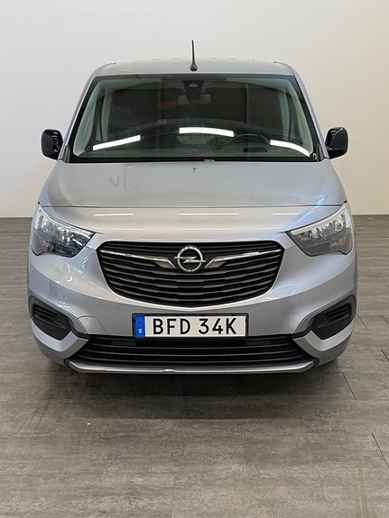 Opel Combo-e 2 of 5