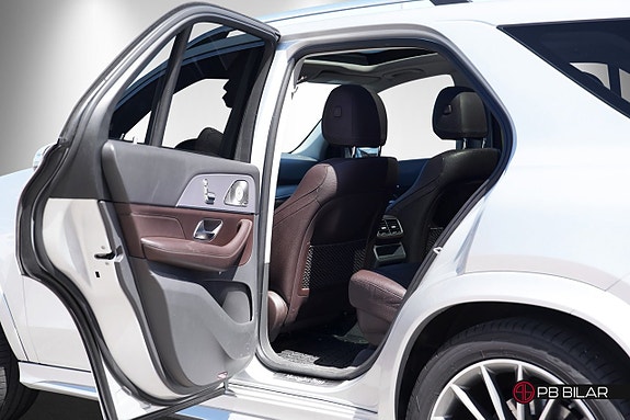 Mercedes-Benz GLE450 10 of 25