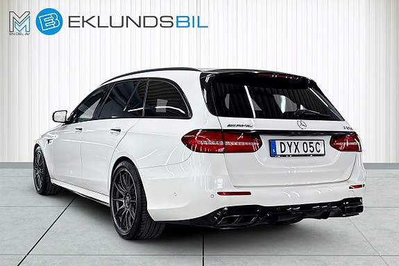 Mercedes-Benz E63 4 of 5