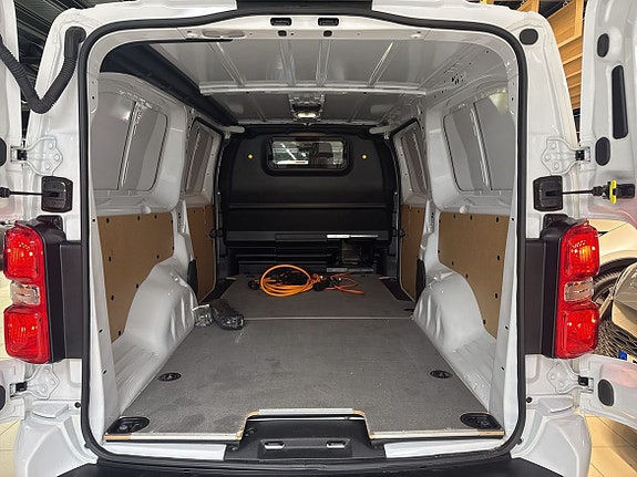 Toyota Proace 10 of 12
