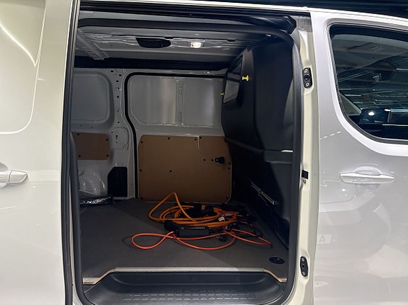 Toyota Proace 8 of 12