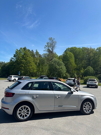 Audi A3 3 of 12