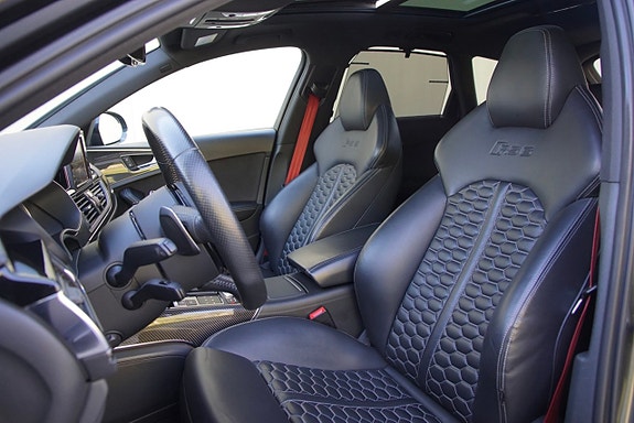 Audi RS6 24 of 30