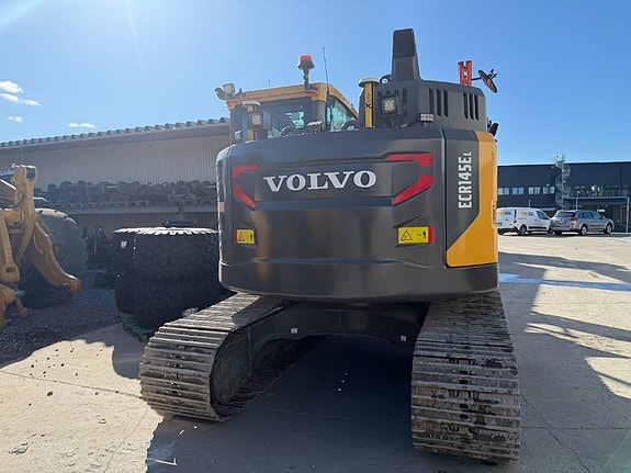 Volvo ECR 145 EL 14 of 23