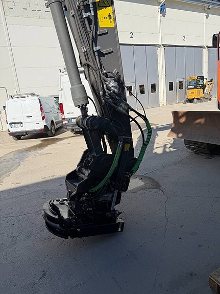 Volvo ECR 145 EL 11 of 23