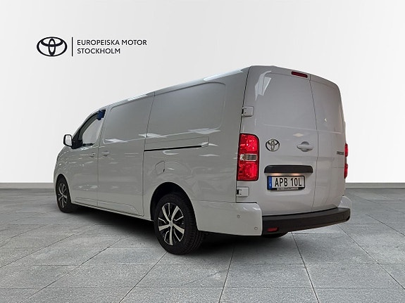 Toyota Proace 2 of 5