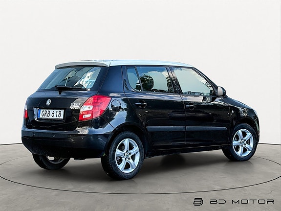 Skoda Fabia 3 of 5