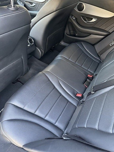 Mercedes-Benz C200 d 2 of 5