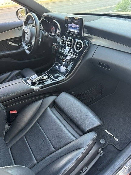 Mercedes-Benz C200 d 4 of 5