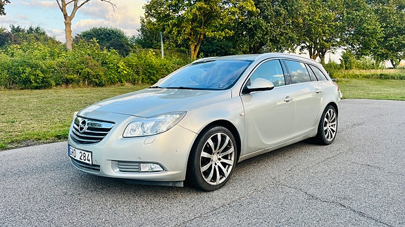 Opel Insignia 2 of 18