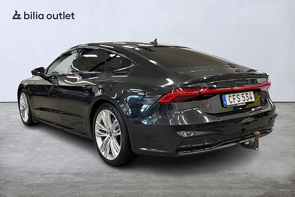 Audi A7 4 of 5