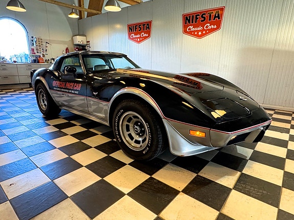 Chevrolet Corvette 7 of 30