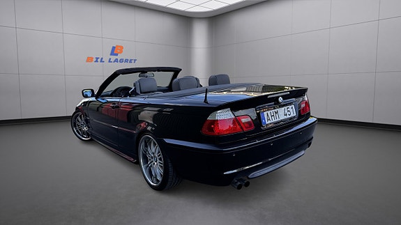 BMW 330Ci 8 of 14