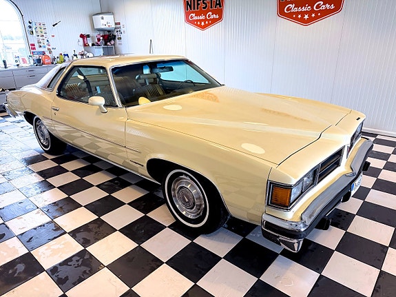 Pontiac LeMans 5 of 25