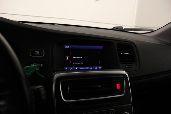 Volvo V60 15 of 20