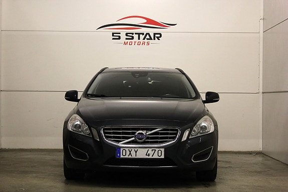 Volvo V60 3 of 20