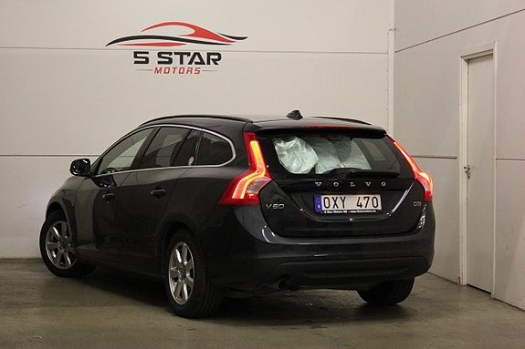 Volvo V60 7 of 20
