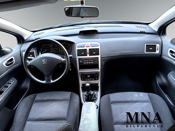Peugeot 307 6 of 9