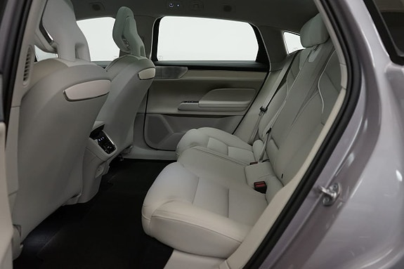 Volvo ES90 6 of 18