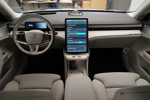 Volvo ES90 5 of 5