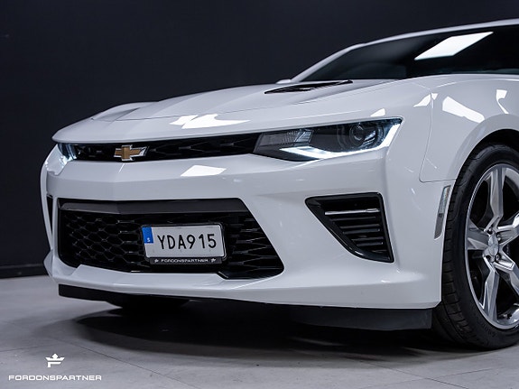 Chevrolet Camaro SS 3 of 5