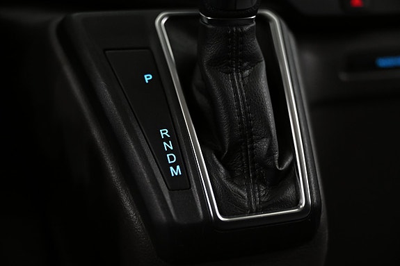 Ford Transit Custom 19 of 27