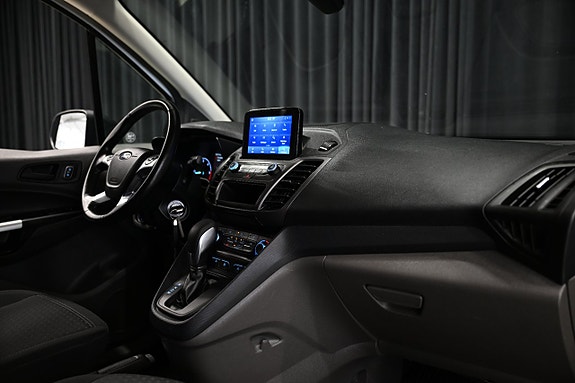Ford Transit Connect 24 of 27