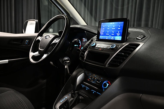 Ford Transit Connect 26 of 27
