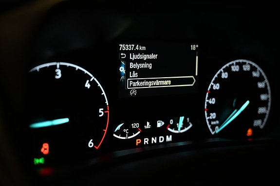 Ford Transit Connect 16 of 27