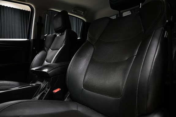 Isuzu D-max 25 of 30