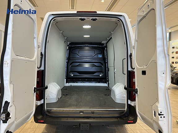 Renault Master 6 of 25
