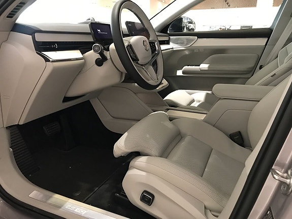 Volvo ES90 4 of 16