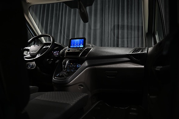 Ford Transit Connect 25 of 26