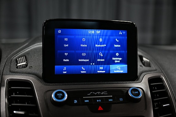 Ford Transit Connect 16 of 26