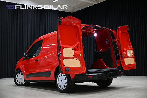 Ford Transit Connect 6 of 26