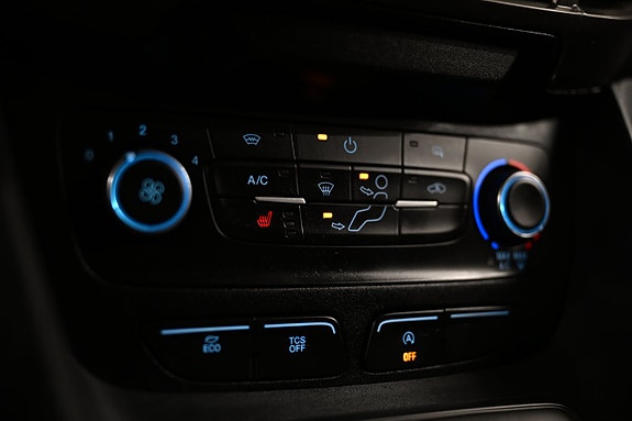 Ford Transit Connect 20 of 26
