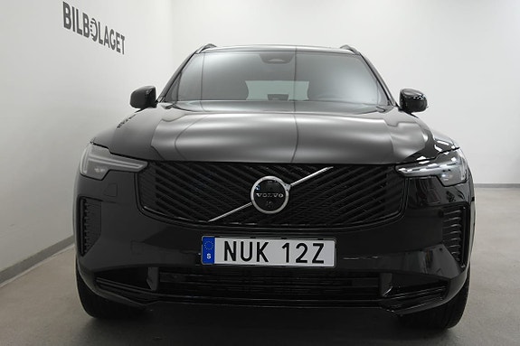 Volvo XC90 4 of 18