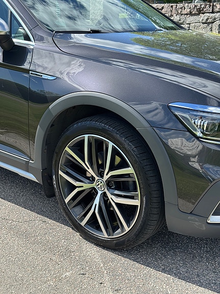 Volkswagen Passat Alltrack 5 of 5