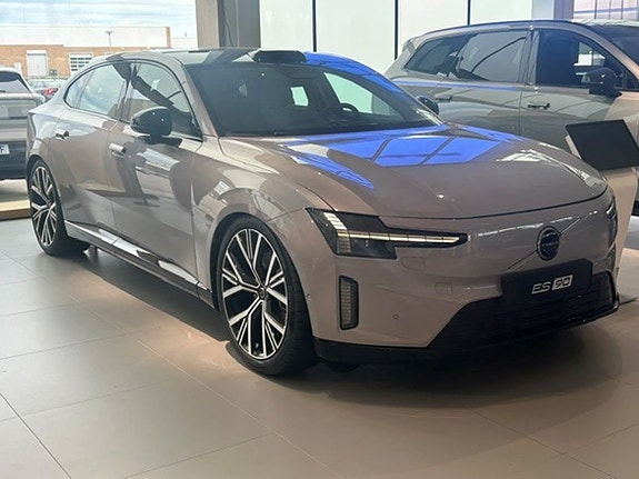 Volvo ES90