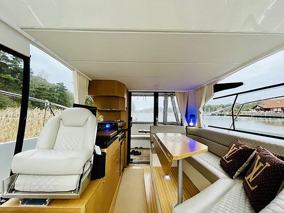 Galeon 360 Fly 12 of 24