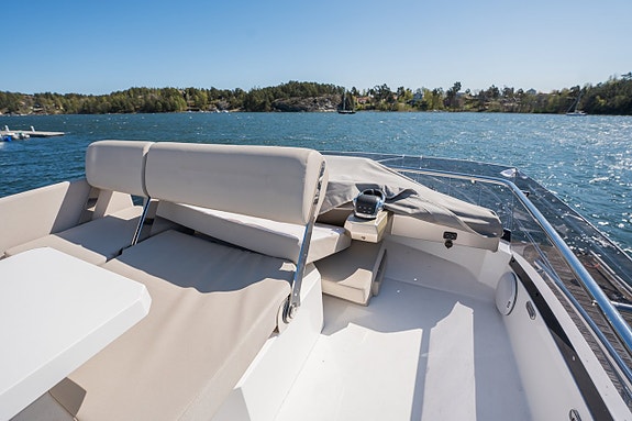 Galeon 360 Fly 5 of 24