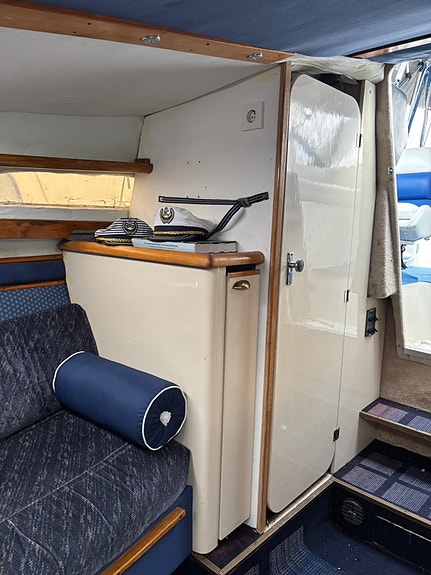 Bayliner 2455 Ciera – klassisk kabinbåt till salu 14 of 14