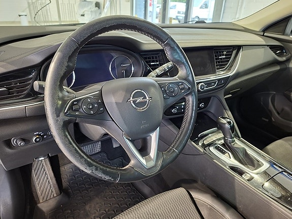 Opel Insignia 4 of 22