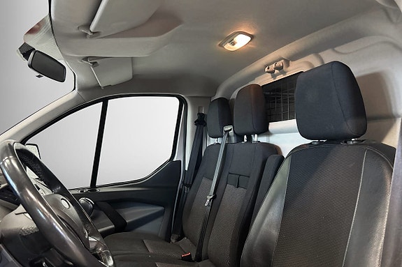 Ford Transit Custom 5 of 11